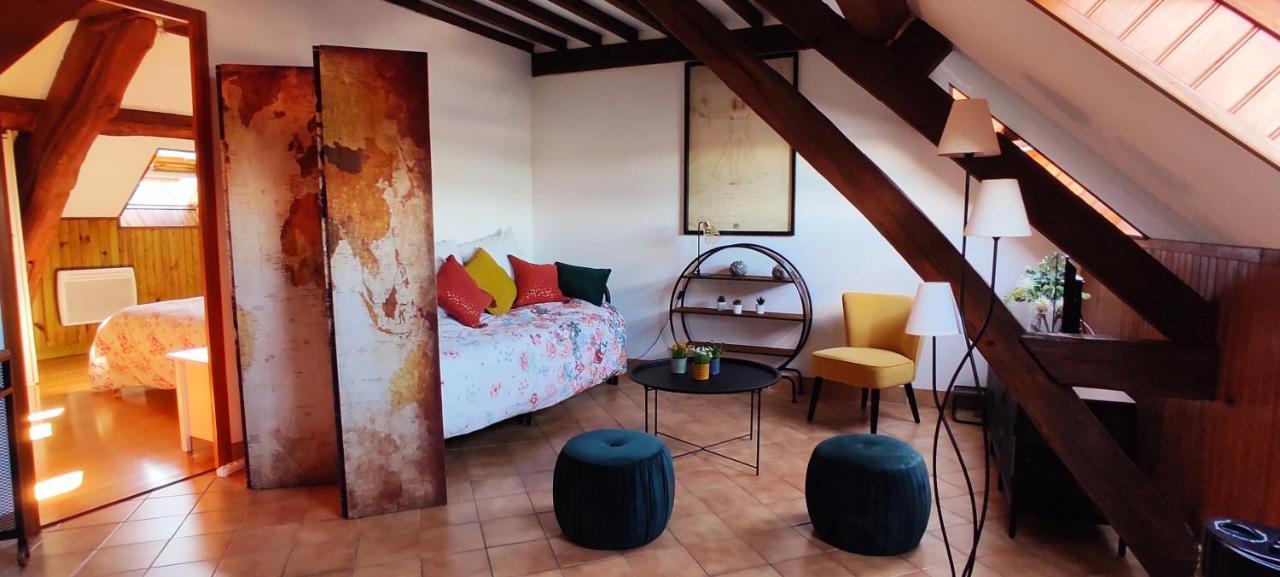 Aux Nids D'Hirondelles Lägenhet Pouilly-sur-Loire Exteriör bild