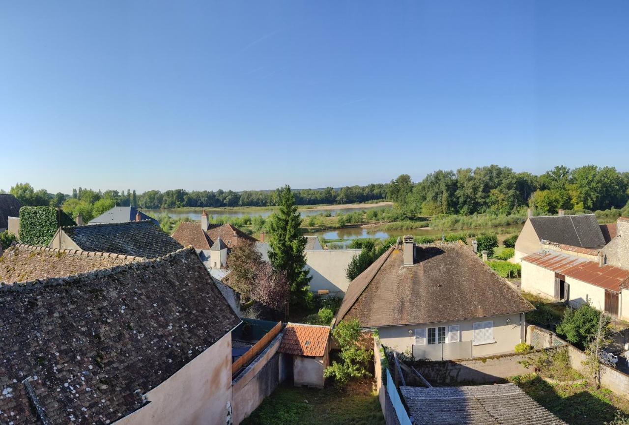 Aux Nids D'Hirondelles Lägenhet Pouilly-sur-Loire Exteriör bild